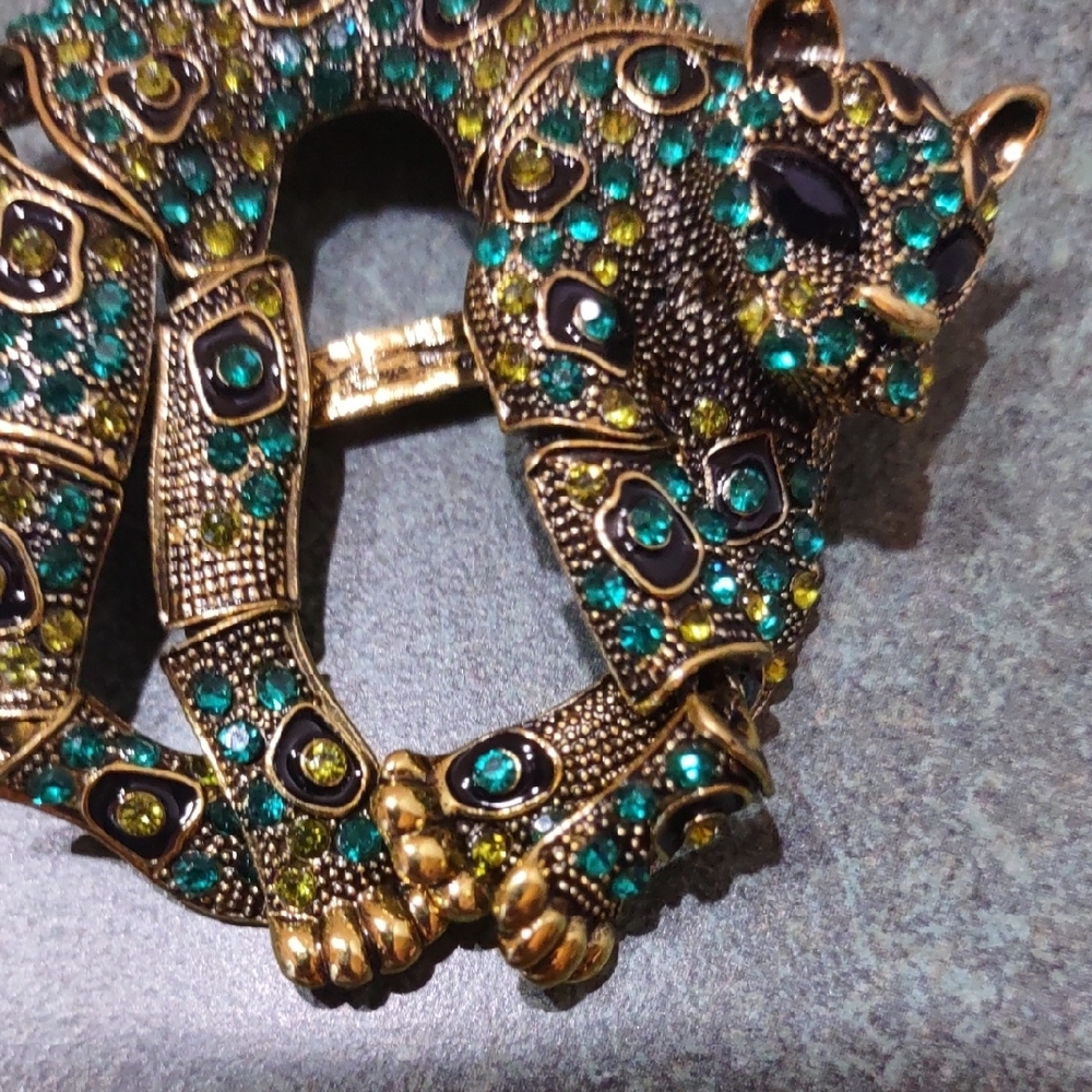 Vintage ElegantBlue Green and Gold Leopard Rhinestone Brooch - Picture 5 of 6